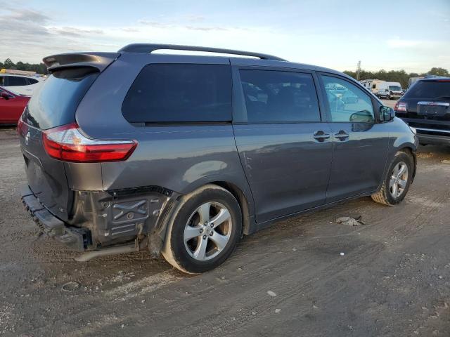 Photo 3 from auction – 2017 TOYOTA SIENNA LE with VIN 5TDKZ3DCXHS843748
