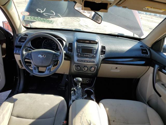 Photo 8 from auction – 2015 KIA SORENTO LX with VIN 5XYKT3A69FG645592