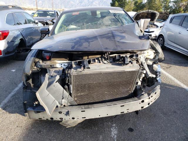 Photo 5 from auction – 2017 CHRYSLER 300 LIMITE with VIN 2C3CCAAGXHH593853