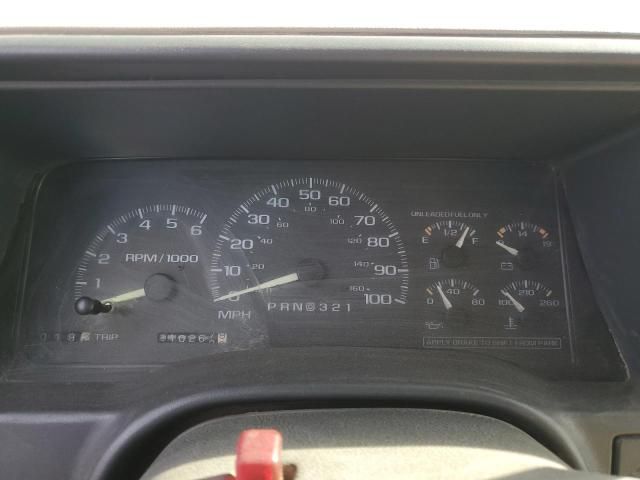 Photo 9 from auction – 1997 CHEVROLET GMT-400 C1 with VIN 1GCEC19R8VE229380