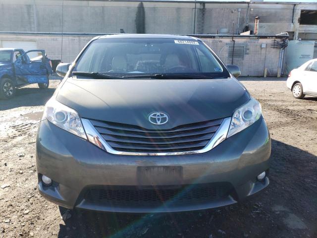 Photo 5 from auction – 2014 TOYOTA SIENNA XLE with VIN 5TDYK3DC9ES447613