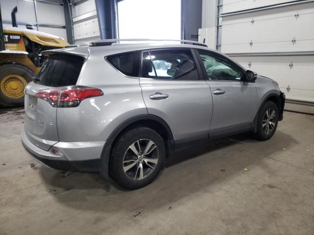 Photo 3 from auction – 2017 TOYOTA RAV4 XLE with VIN 2T3RFREVXHW556452