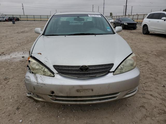 Photo 5 from auction – 2002 TOYOTA CAMRY LE with VIN JTDBF30K120018696