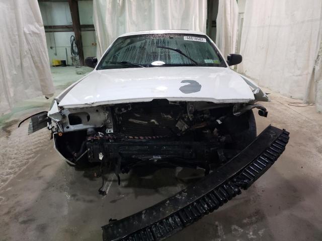 Photo 5 from auction – 2005 FORD CROWN VICT with VIN 2FDHP74W85X117087