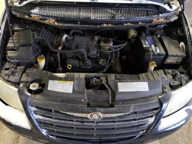 Photo 12 from auction – 2005 CHRYSLER TOWN & COU with VIN 1C4GP45R95B277251