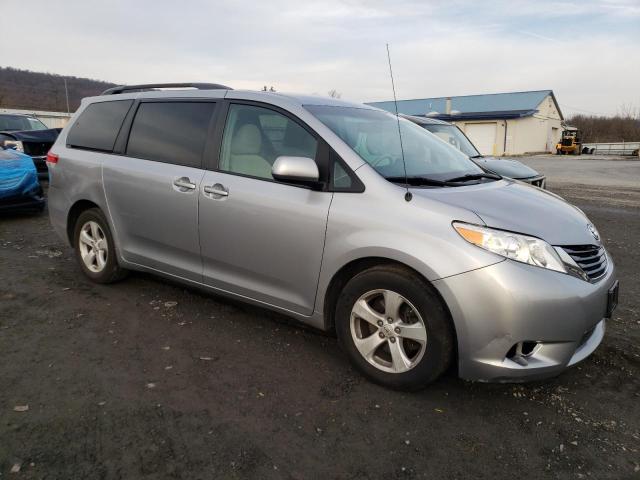 Photo 4 from auction – 2011 TOYOTA SIENNA LE with VIN 5TDKK3DC3BS162889