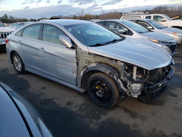 Photo 4 from auction – 2014 HYUNDAI SONATA GLS with VIN 5NPEB4AC4EH888424