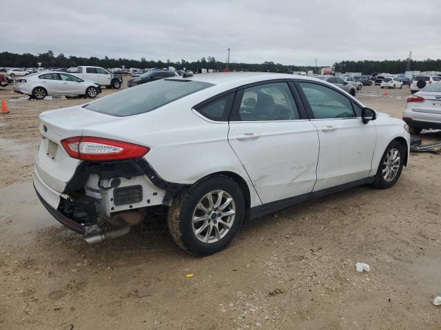 Photo 3 from auction – 2015 FORD FUSION S with VIN 3FA6P0G77FR304627