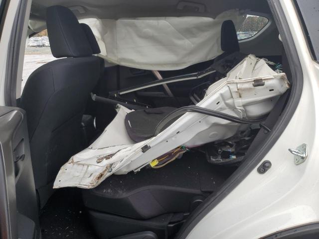 Photo 10 from auction – 2018 TOYOTA RAV4 LE with VIN JTMZFREV0JJ728332
