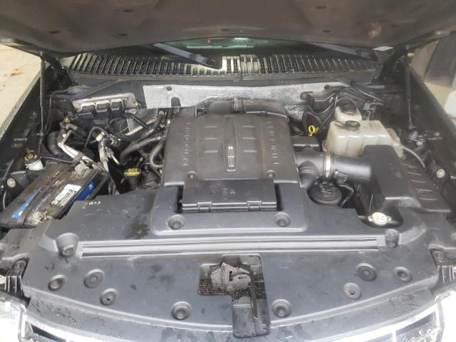 Photo 12 from auction – 2011 LINCOLN NAVIGATOR with VIN 5LMJJ3J58BEJ05784