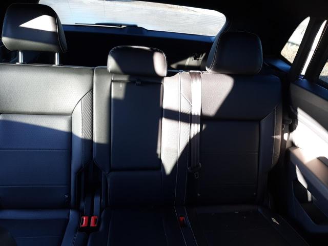 Photo 10 from auction – 2021 VOLKSWAGEN ATLAS CROS with VIN 1V2HE2CAXMC216042