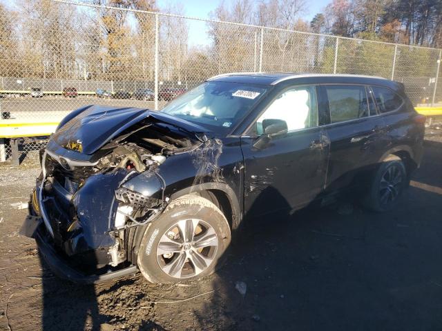 TOYOTA HIGHLANDER 2022 with VIN 5TDGZRBH8NS578024 - Photo from auction