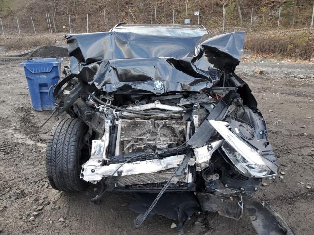 Photo 5 from auction – 2015 BMW X5 XDRIVE5 with VIN 5UXKR6C52F0J74250