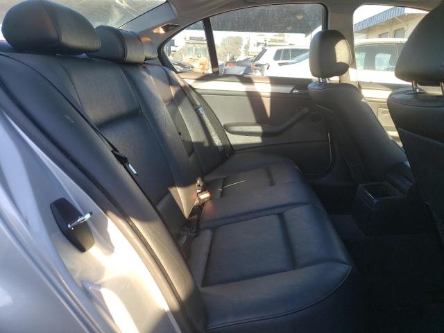 Photo 10 from auction – 2004 BMW 325 IS SUL with VIN WBAAZ33474KP87756