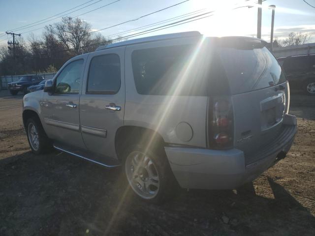 Photo 2 from auction – 2007 GMC YUKON DENA with VIN 1GKFK63837J265836