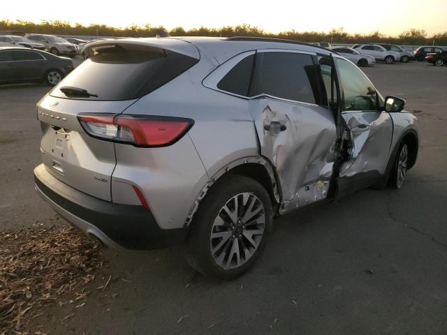 Photo 3 from auction – 2020 FORD ESCAPE TIT with VIN 1FMCU9DZ2LUB12872