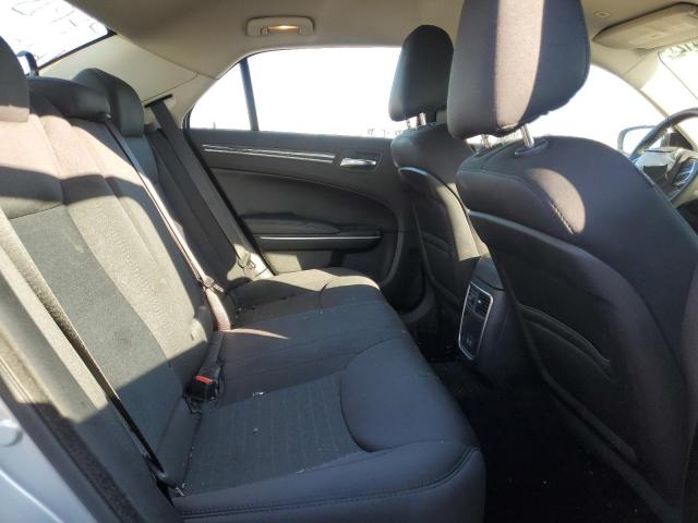 Photo 10 from auction – 2019 CHRYSLER 300 TOURIN with VIN 2C3CCAAG9KH738596