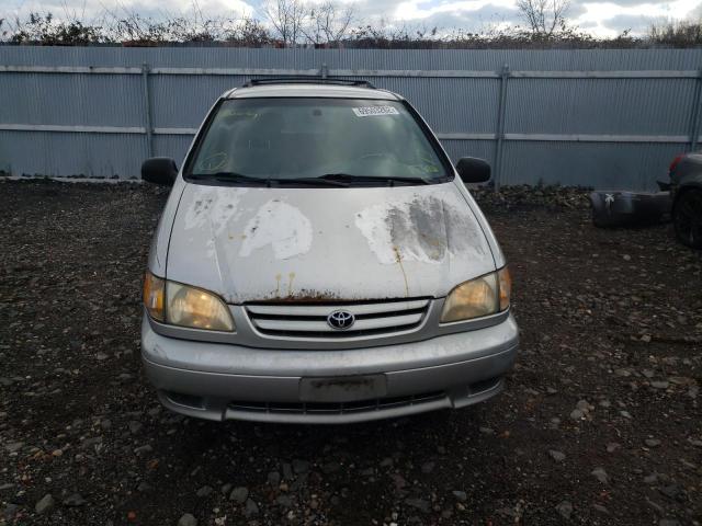 Photo 5 from auction – 2002 TOYOTA SIENNA LE with VIN 4T3ZF13C72U434013