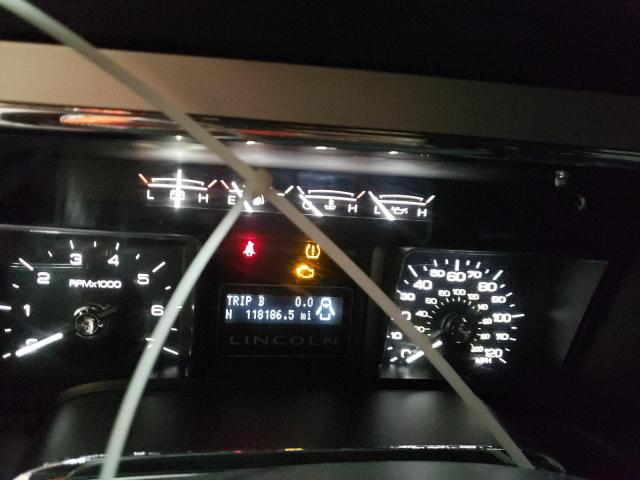 Photo 9 from auction – 2010 LINCOLN NAVIGATOR with VIN 5LMJJ3J5XAEJ08121