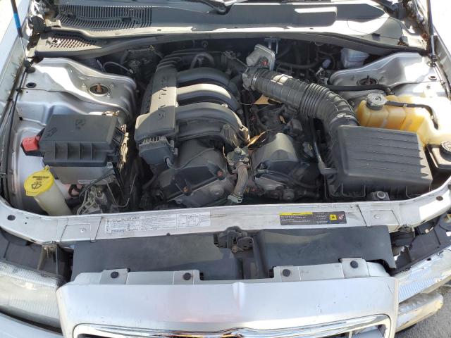 Photo 11 from auction – 2005 CHRYSLER 300 with VIN 2C3JA43R85H696505
