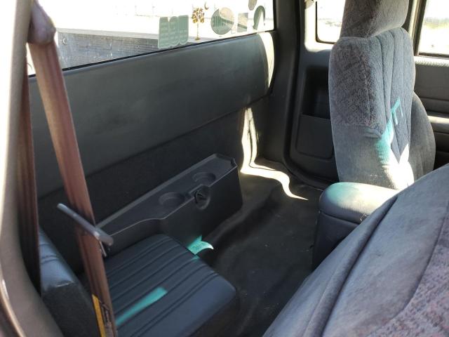 Photo 10 from auction – 2002 GMC SONOMA with VIN 1GTDT19WX28143807