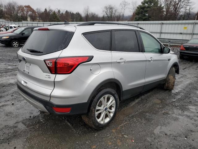 Photo 3 from auction – 2019 FORD ESCAPE SEL with VIN 1FMCU9HDXKUA74191