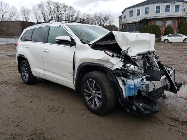 Photo 4 from auction – 2018 TOYOTA HIGHLANDER with VIN 5TDJZRFH7JS556445