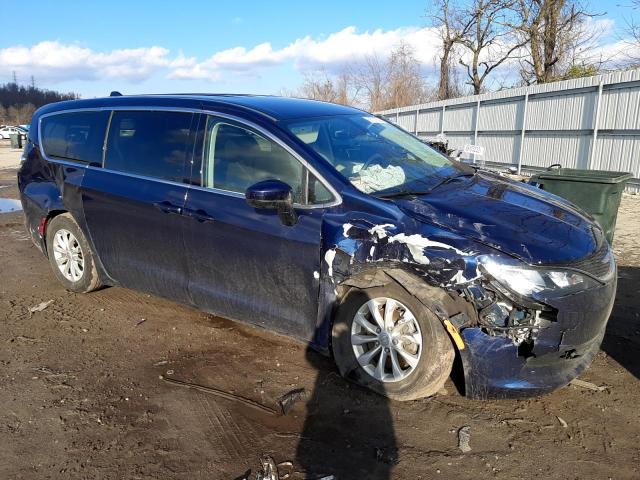 Photo 4 from auction – 2017 CHRYSLER PACIFICA T with VIN 2C4RC1DG1HR744123