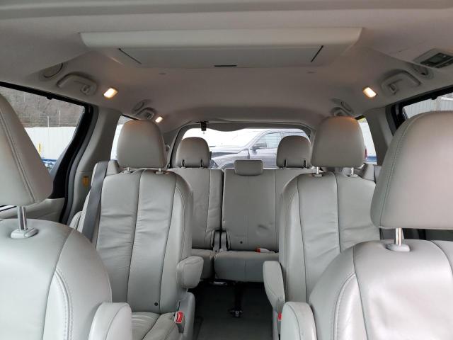 Photo 10 from auction – 2011 TOYOTA SIENNA XLE with VIN 5TDDK3DC7BS028928