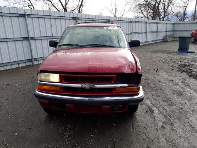 Photo 5 from auction – 2003 CHEVROLET BLAZER with VIN 1GNDT13X13K181889