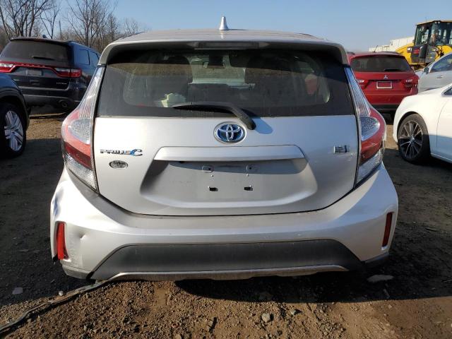 Photo 6 from auction – 2018 TOYOTA PRIUS C with VIN JTDKDTB33J1604126