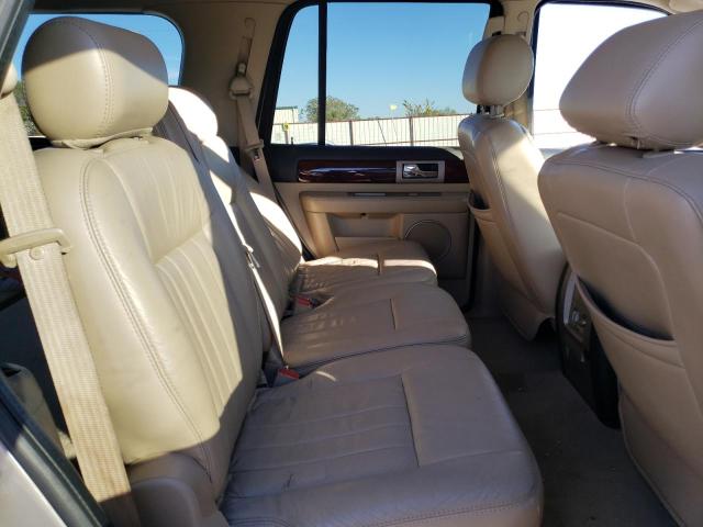 Photo 11 from auction – 2005 LINCOLN NAVIGATOR with VIN 5LMFU27595LJ12242