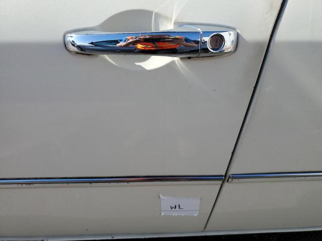 Photo 12 from auction – 2005 CHRYSLER 300C with VIN 2C3AA63H05H633479