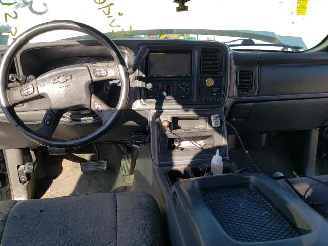 Photo 8 from auction – 2005 CHEVROLET SILVERADO with VIN 1GCHC29UX5E176205