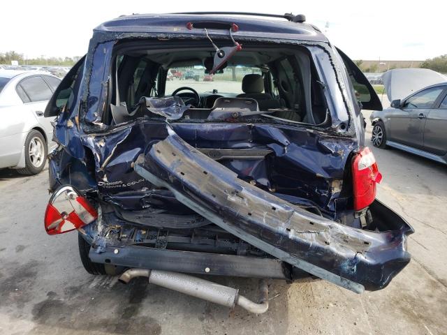 Photo 6 from auction – 2005 CHRYSLER TOWN & COU with VIN 2C4GP44R65R110624