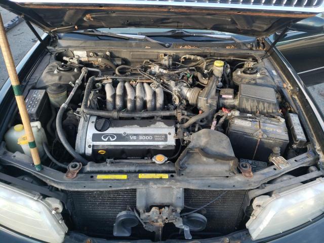Photo 11 from auction – 1998 INFINITI I30 with VIN JNKCA21A0WT602884
