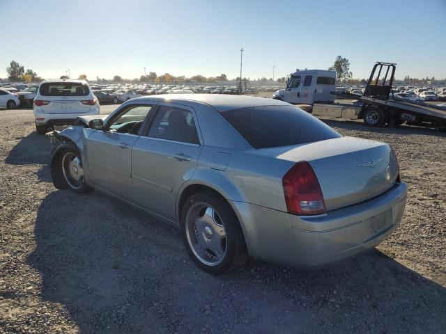 Photo 2 from auction – 2005 CHRYSLER 300 with VIN 2C3JA43R15H184178