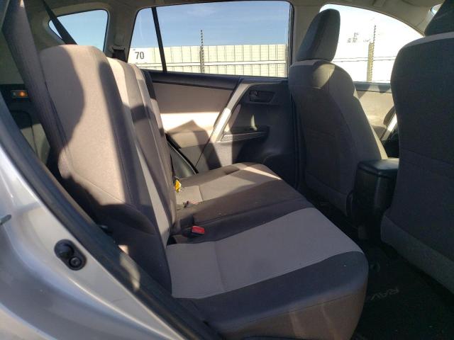 Photo 10 from auction – 2014 TOYOTA RAV4 LE with VIN JTMBFREV7EJ006962