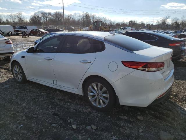 Photo 2 from auction – 2018 KIA OPTIMA LX with VIN 5XXGT4L33JG255745