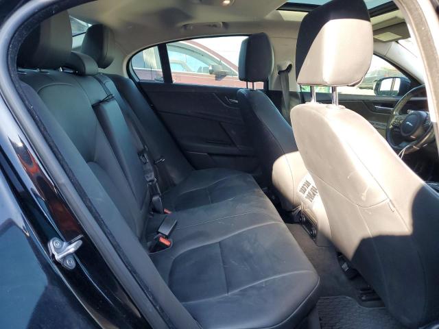 Photo 10 from auction – 2018 JAGUAR XE with VIN SAJAS4FXXJCP34687