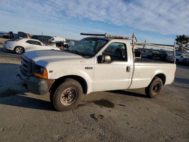 FORD F250 SUPER 2000 with VIN 1FTNF20L4YEE27903 - Photo from auction