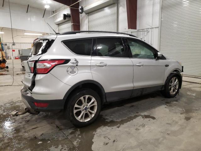 Photo 3 from auction – 2018 FORD ESCAPE SE with VIN 1FMCU9GD6JUD39172