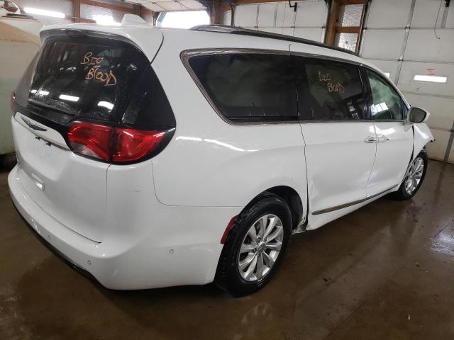Photo 3 from auction – 2018 CHRYSLER PACIFICA T with VIN 2C4RC1BG2JR262852