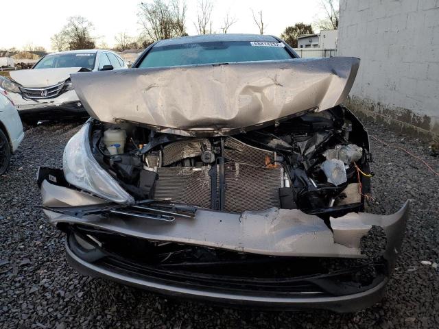 Photo 5 from auction – 2014 HYUNDAI SONATA SE with VIN 5NPEC4AC0EH889017