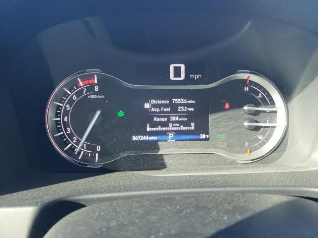 Photo 9 from auction – 2017 HONDA RIDGELINE with VIN 5FPYK3F52HB008106