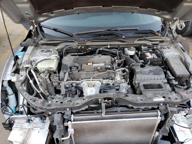 Photo 11 from auction – 2018 HONDA CIVIC LX with VIN 19XFC2F55JE021516