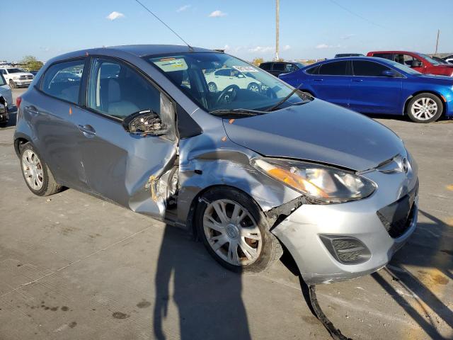 Photo 4 from auction – 2011 MAZDA MAZDA2 with VIN JM1DE1HY4B0124262