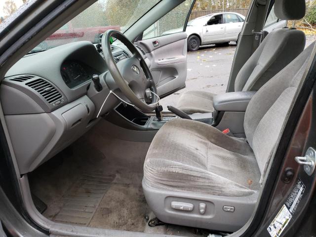 Photo 7 from auction – 2004 TOYOTA CAMRY LE with VIN JTDBE32K940261773