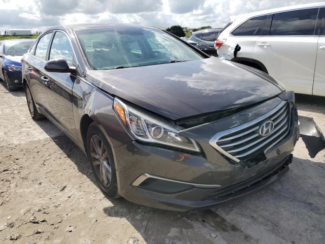 Photo 4 from auction – 2016 HYUNDAI SONATA SE with VIN 5NPE24AF4GH316346