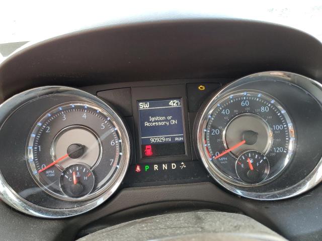 Photo 9 from auction – 2015 CHRYSLER TOWN & COU with VIN 2C4RC1CG8FR646334